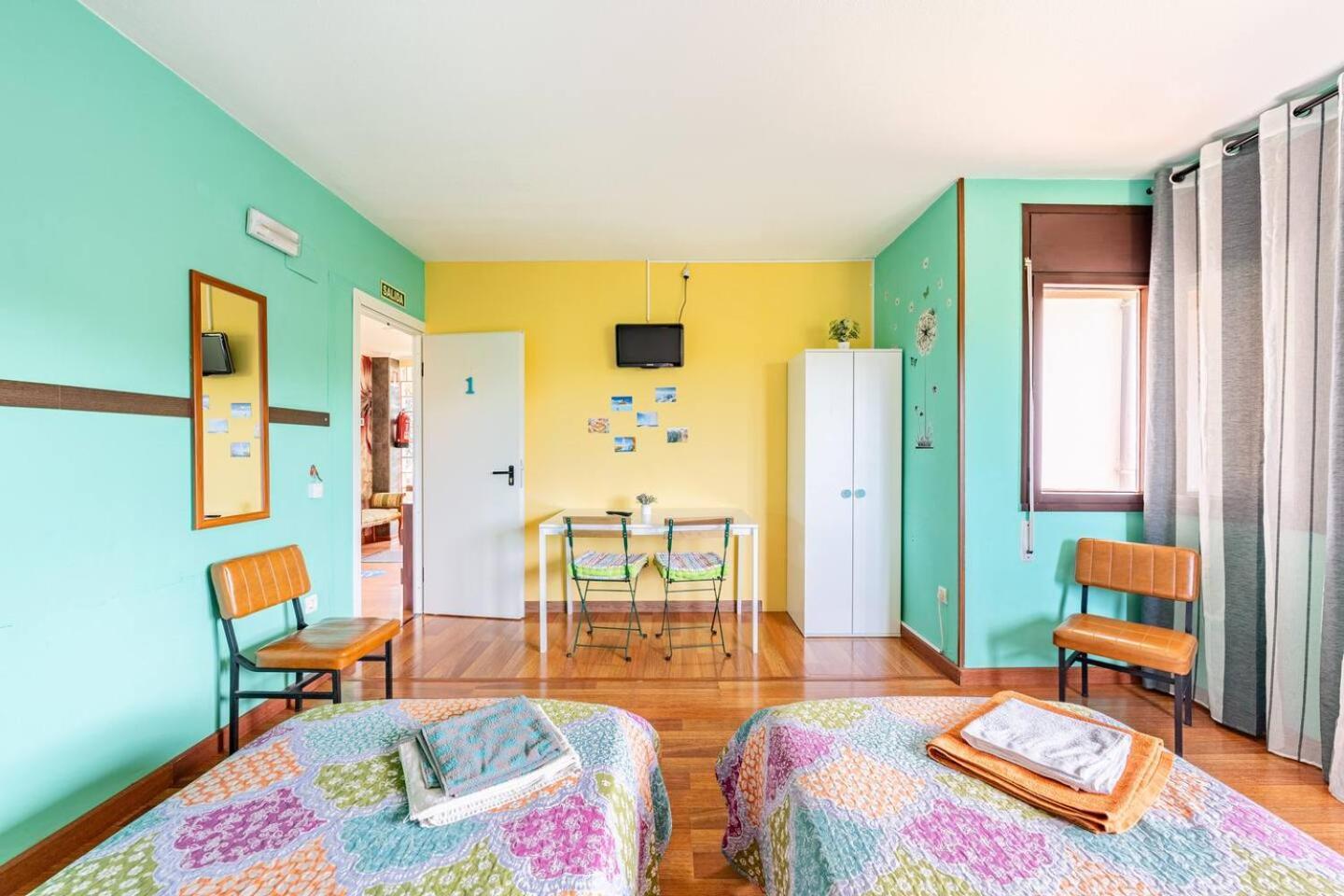 Family House Gijon Villa Kültér fotó