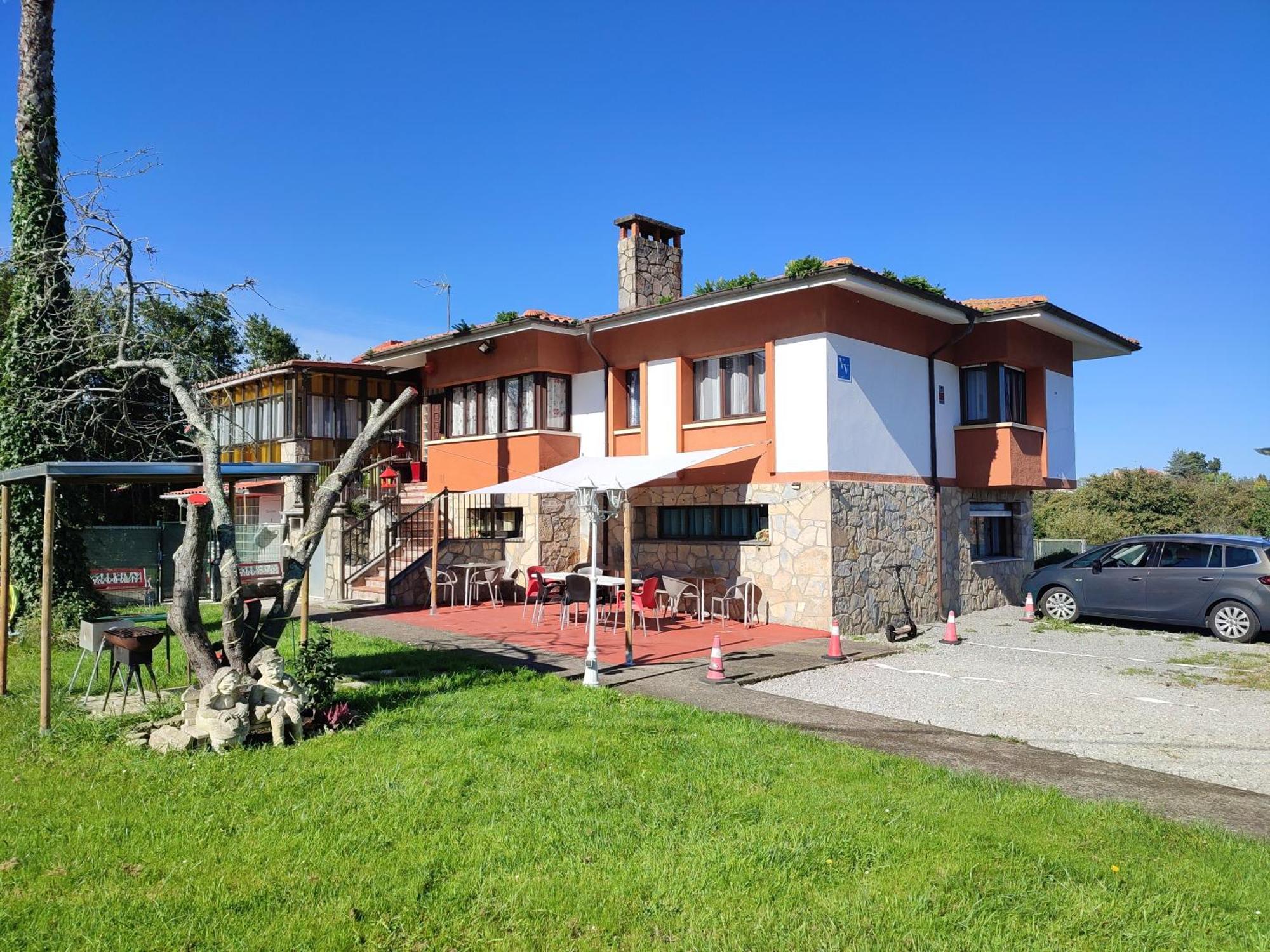 Family House Gijon Villa Kültér fotó
